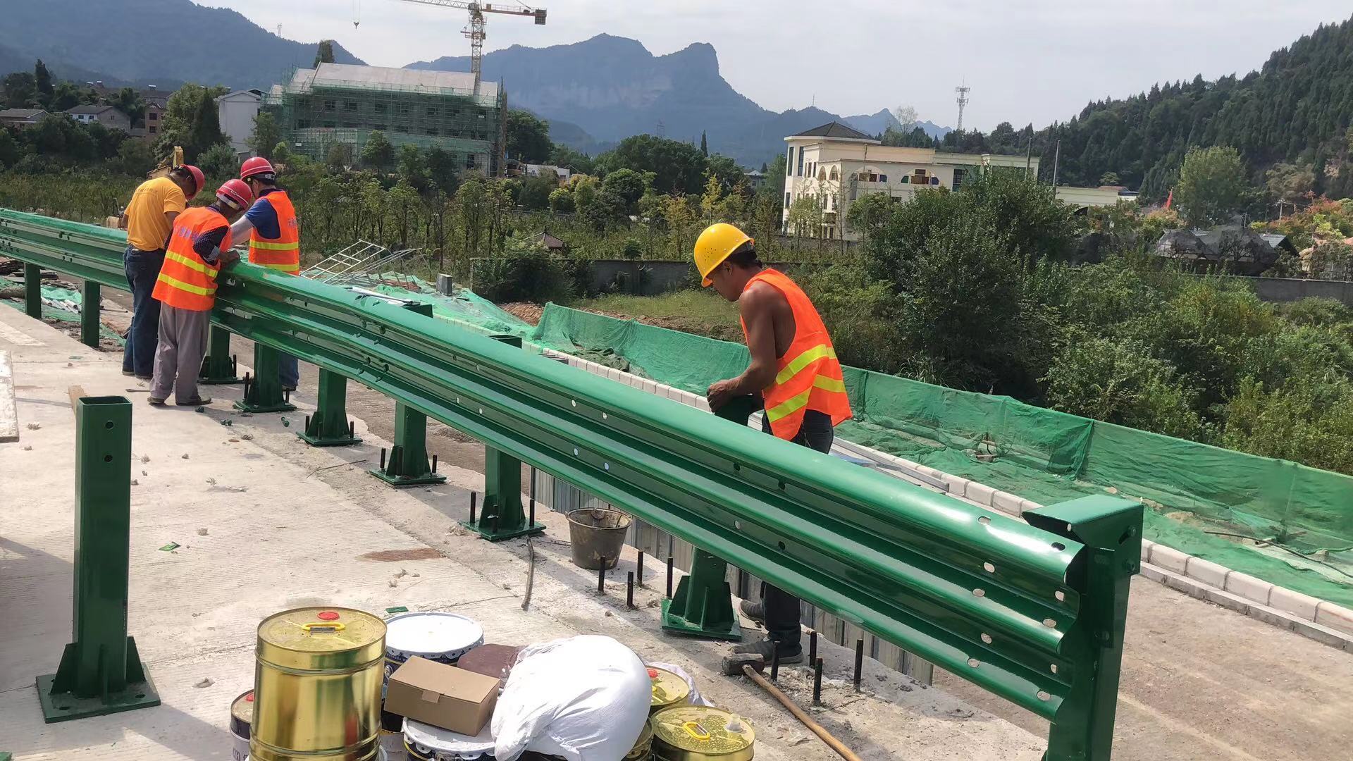 温江区双波波形护栏热镀锌波形护栏 - 推荐